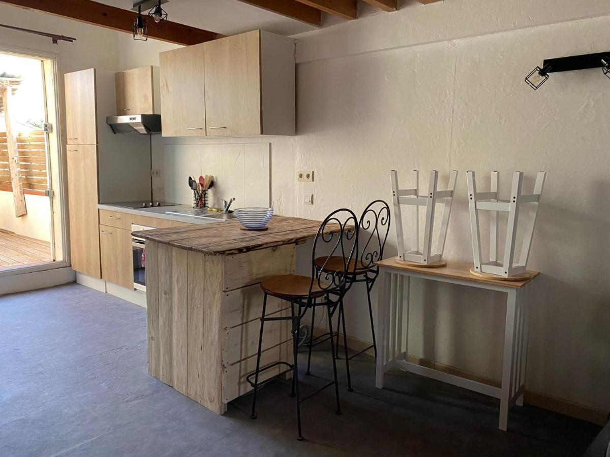 Location De Vacances Alénya Eksteriør billede